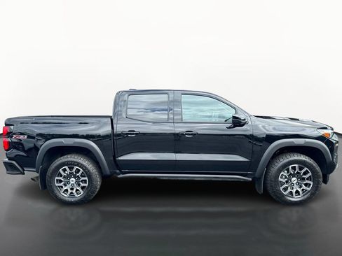 Used 2024 Chevrolet Colorado Z71 w/ Z71 Convenience Package 2 AWD/4WD image 2