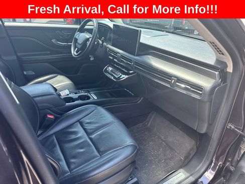 Used 2023 Lincoln Corsair Reserve w/ Equipment Group 201A AWD/4WD image 12