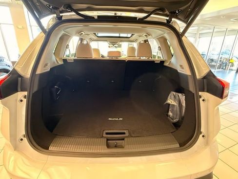New 2026 Nissan Rogue SV AWD/4WD image 17