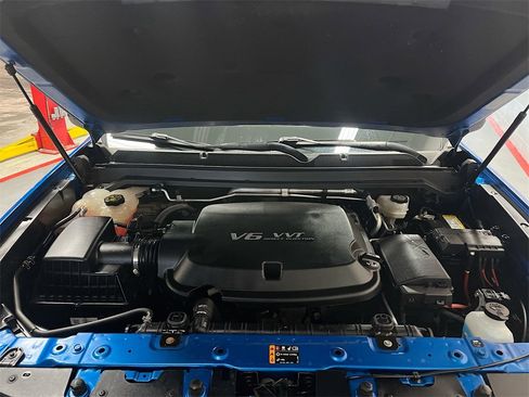 Used 2021 Chevrolet Colorado Z71 w/ Safety Package image 30