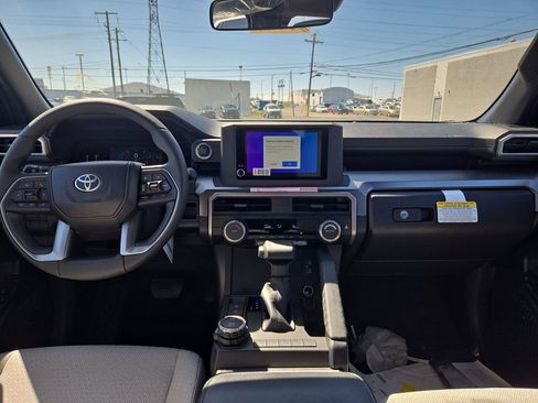 New 2026 Toyota 4Runner SR5 AWD/4WD image 12