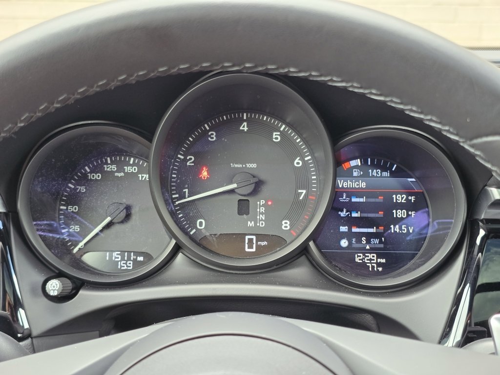 Certified 2024 Porsche Macan AWD/4WD image 46