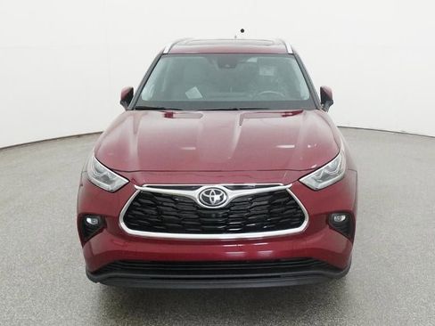 New 2026 Toyota Highlander Limited AWD/4WD image 15