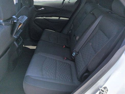 Used 2019 Chevrolet Equinox LT FWD image 25
