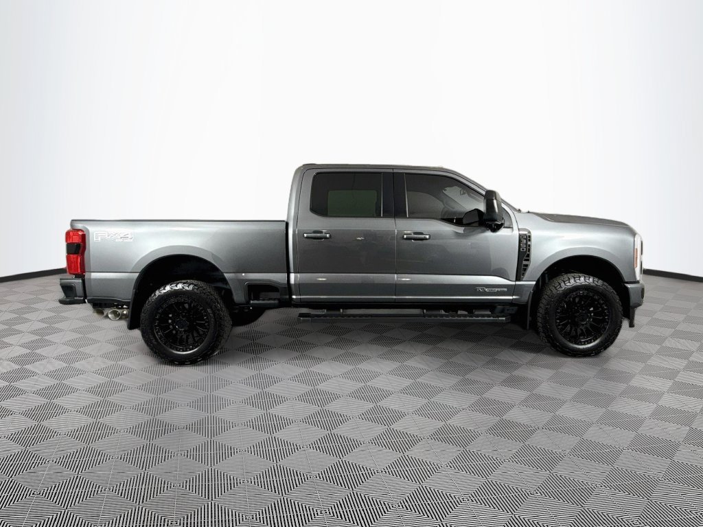 Used 2026 Ford F350 Lariat w/ Black Appearance Package AWD/4WD image 8
