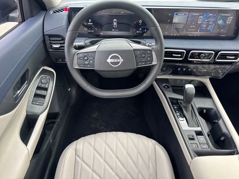 New 2026 Nissan Sentra SL w/ Floor Mat Package FWD image 12
