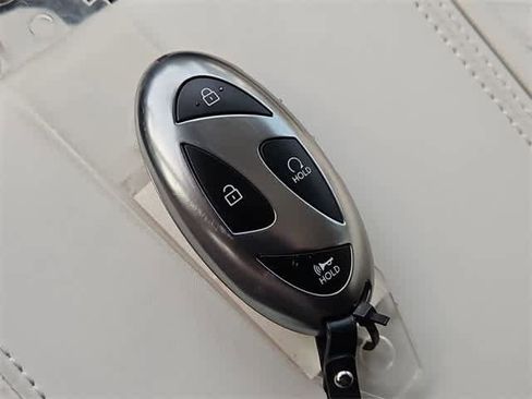 Certified 2025 Hyundai Santa Fe Calligraphy image 38