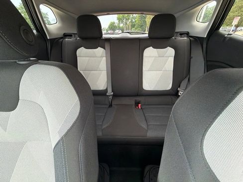Used 2025 Chevrolet Trax LS w/ Driver Confidence Package FWD image 21