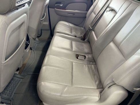 Used 2013 GMC Yukon XL SLT image 26