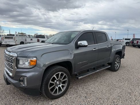 Used 2022 GMC Canyon Denali AWD/4WD image 3