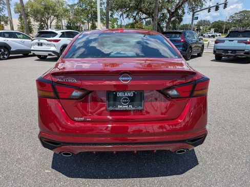 Certified 2025 Nissan Altima 2.5 SV w/ SV Special Edition Package FWD image 5