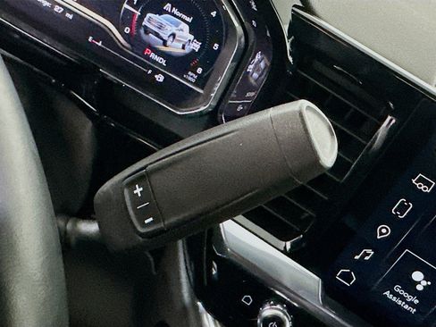 Used 2024 GMC Sierra 1500 Elevation image 23