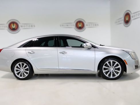Used 2016 Cadillac XTS Luxury image 5