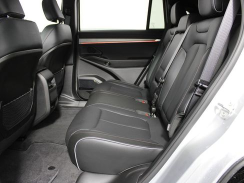 Used 2025 Jeep Wagoneer S Limited image 29