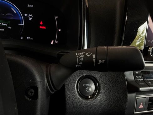 Used 2025 Toyota Camry LE FWD image 37