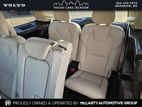 New 2026 Volvo XC90 B6 Ultra w/ Protection Package AWD/4WD image 18