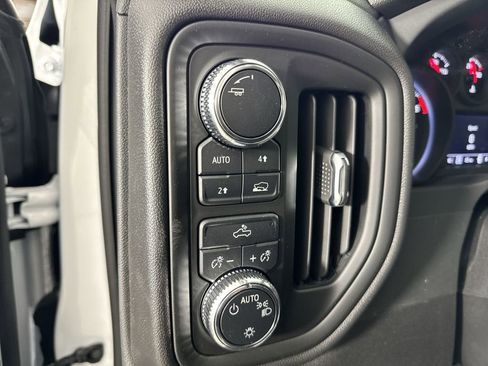 Used 2024 GMC Sierra 1500 Pro w/ Fleet Convenience Package image 34