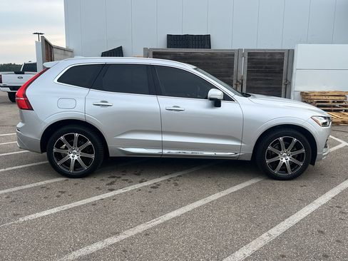 Used 2021 Volvo XC60 T5 Inscription AWD/4WD image 7