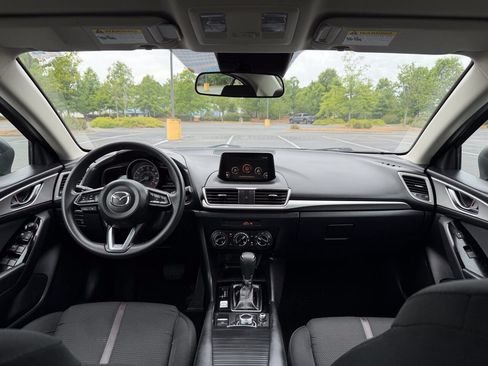 Used 2018 MAZDA MAZDA3 Sport w/ Preferred Equipment Package FWD image 25