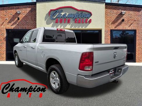 Used 2011 RAM 1500 Classic SLT AWD/4WD image 9