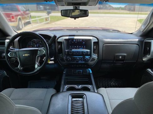 Used 2018 Chevrolet Silverado 1500 LT w/ Texas Edition RWD image 12