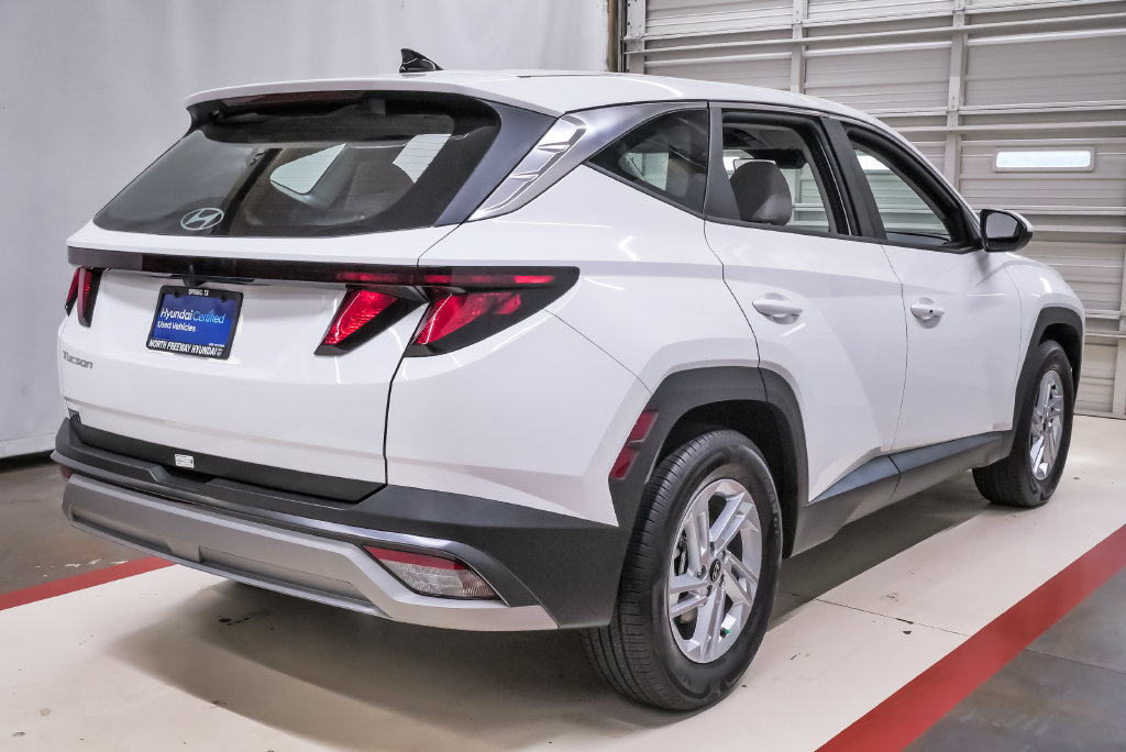 Certified 2026 Hyundai Tucson SE FWD image 6