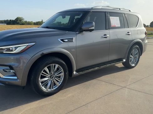 Used 2019 INFINITI QX80 Luxe w/ All-Season Package RWD image 5