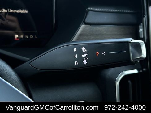 New 2026 GMC Acadia Denali Ultimate w/ LPO, Floor Liner Package AWD/4WD image 14