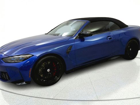 Used 2023 BMW M4 xDrive Competition AWD/4WD image 3