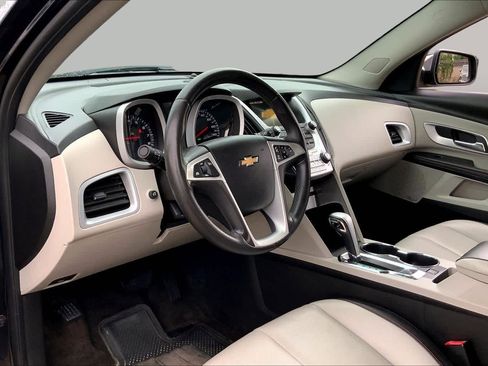 Used 2011 Chevrolet Equinox LTZ FWD image 17
