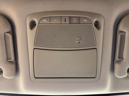 Used 2018 Nissan Pathfinder SL FWD image 42