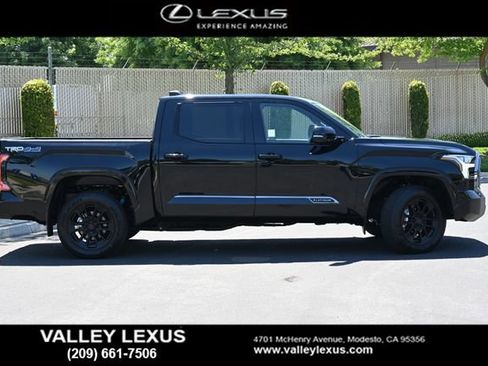 Used 2025 Toyota Tundra Platinum w/ TRD Off-Road Package AWD/4WD image 3