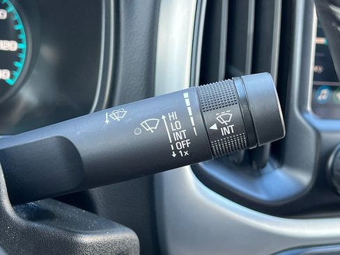 Used 2022 GMC Canyon Elevation w/ Elevation Premium Package image 32