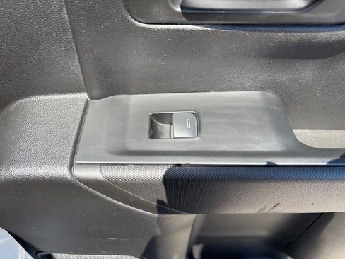 Used 2022 Chevrolet Silverado 1500 Custom Trail Boss w/ Safety Confidence Package AWD/4WD image 29