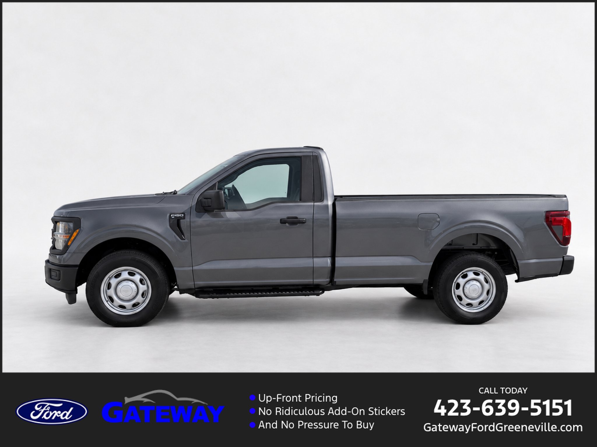 Used 2025 Ford F150 XL RWD image 1