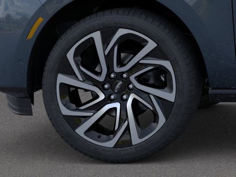 New 2026 Lincoln Navigator Reserve AWD/4WD image 20