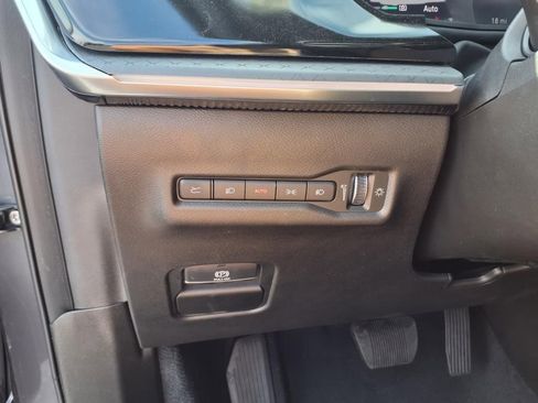 New 2025 Jeep Wagoneer S Limited image 12