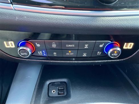 Used 2021 Buick Enclave Premium w/ Surround and Sites Package image 16