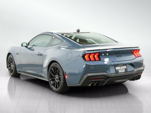 Used 2025 Ford Mustang GT Premium RWD image 3