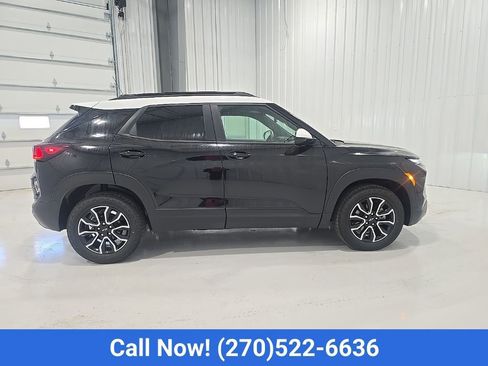 New 2026 Chevrolet TrailBlazer ACTIV w/ Convenience Package FWD image 9