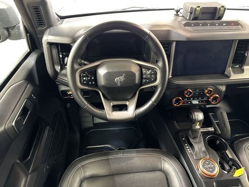 Used 2025 Ford Bronco Badlands AWD/4WD image 21