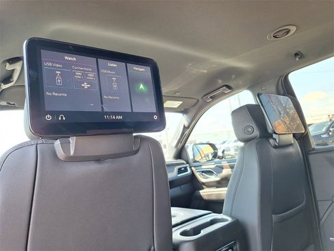 Used 2021 Chevrolet Tahoe Z71 w/ Z71 Off-Road Package image 10