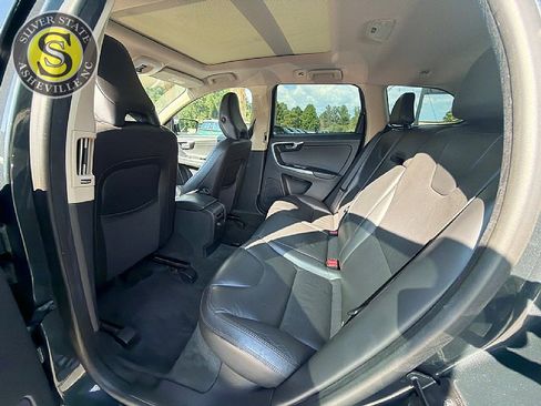 Used 2012 Volvo XC60 T6 AWD/4WD image 13