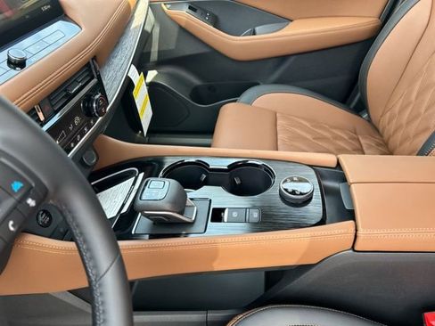 New 2026 Nissan Rogue Platinum AWD/4WD image 34