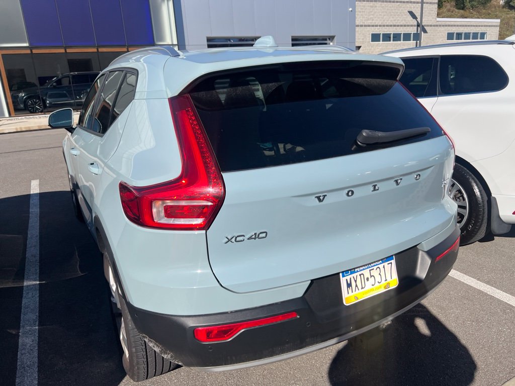 Used 2019 Volvo XC40 T5 Momentum AWD/4WD image 17