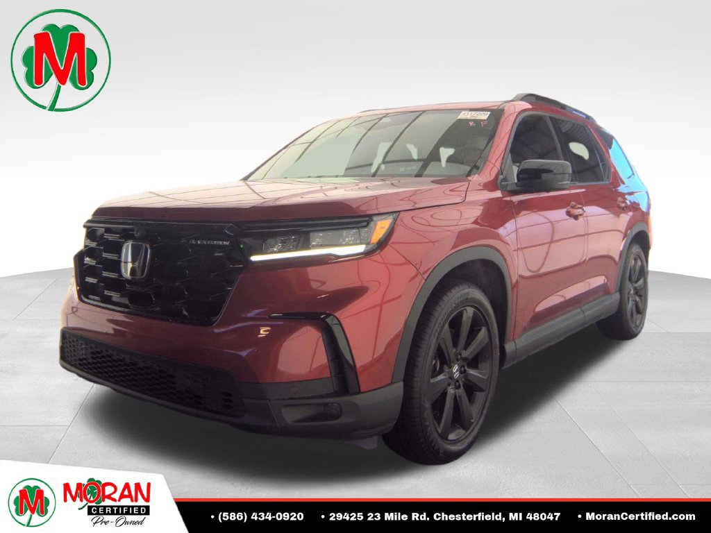 Used 2025 Honda Pilot Black Edition image 1