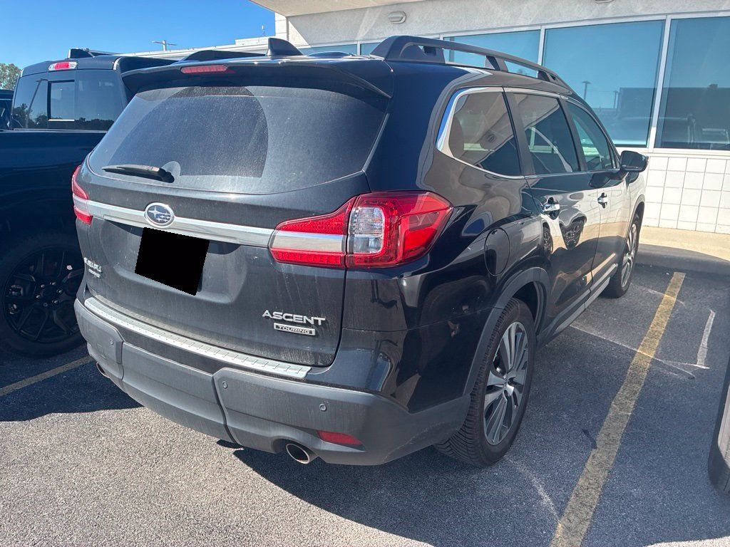 Used 2019 Subaru Ascent Touring AWD/4WD image 4