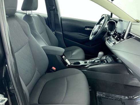 Used 2021 Toyota Corolla LE FWD image 24