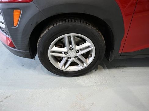 Used 2020 Hyundai Kona SE image 30