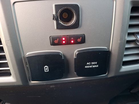 Used 2017 Ford F150 King Ranch w/ Equipment Group 601A Luxury image 11